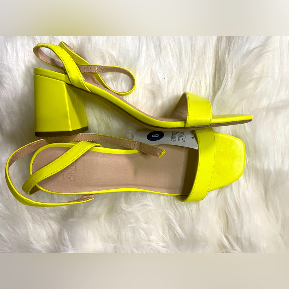 Wild Fable Womens Panya Sandals Shoes Block Heels Ankle Straps